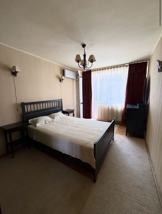 Apartament 3 camere - Stefan cel Mare - de vanzare - Dinamo