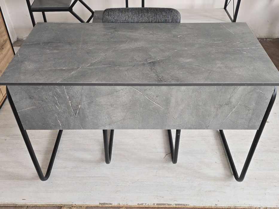 Стол стул  стелаж