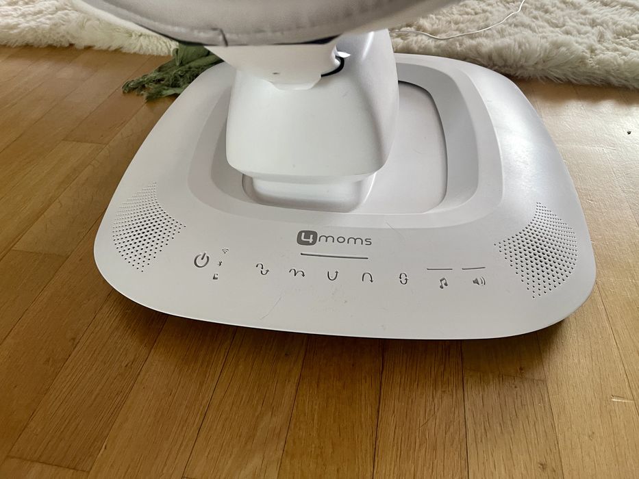 Leagan balansoar electric bebelusi 4moms 4 moms generatia 5 mamaroo