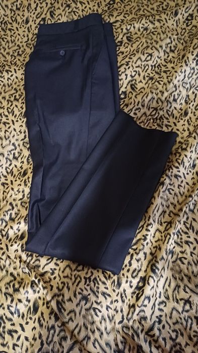 Продам  Брюки новые