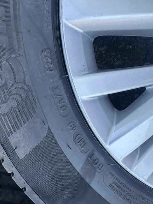 Vw T-roc Джанти със летни гуми 2GA601025AA 215/60/16