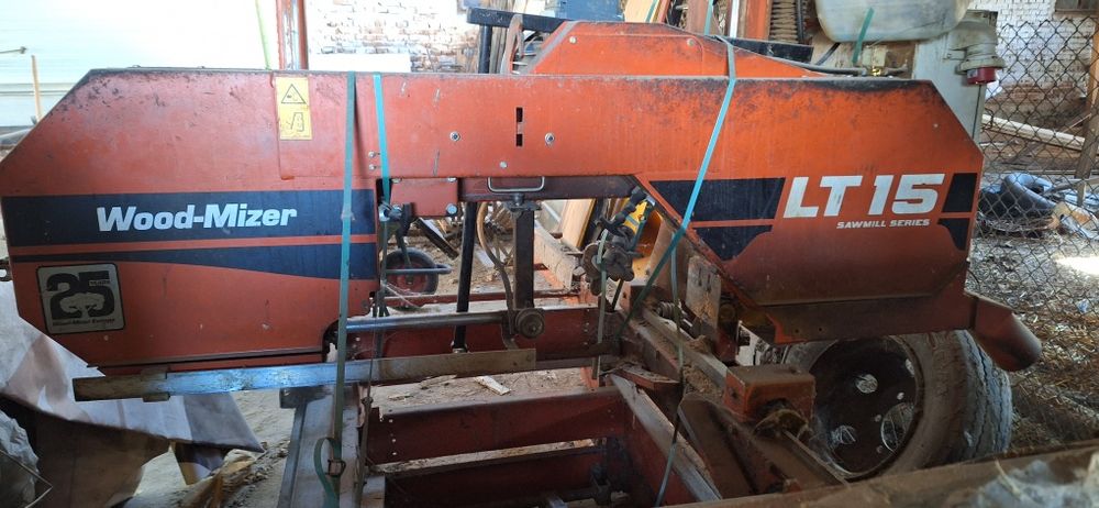 Хоризонтален банцик WooD Mizer LT 15