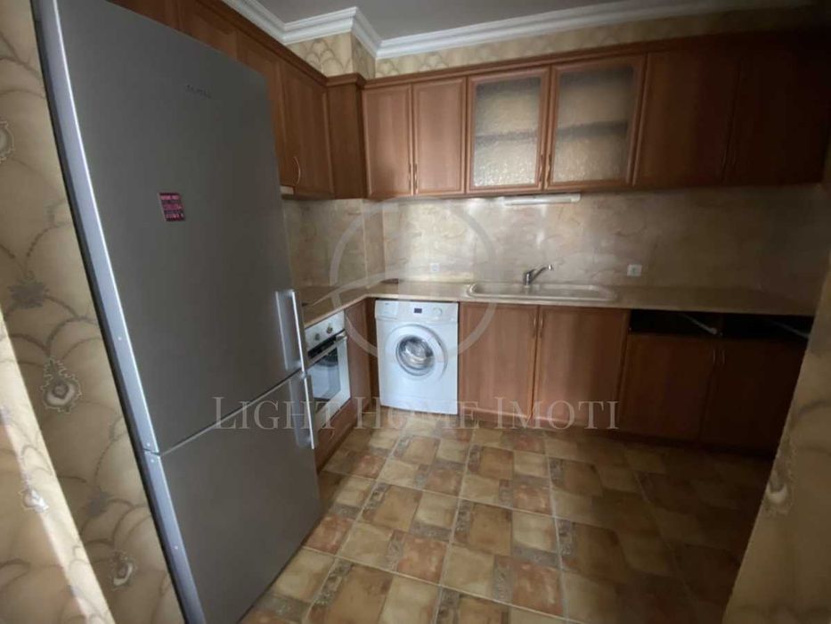 Продава се Тристаен апартамент в Пловдив, Кършияка - 112 кв.м за 1800 €/кв.м - Снимка #2