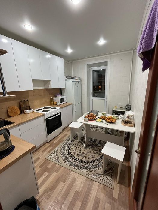 Квартира 3 бөлмелі ұқыпты отырған