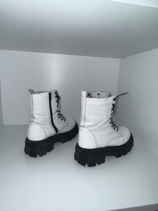 Bocanci de Iarnă din Piele