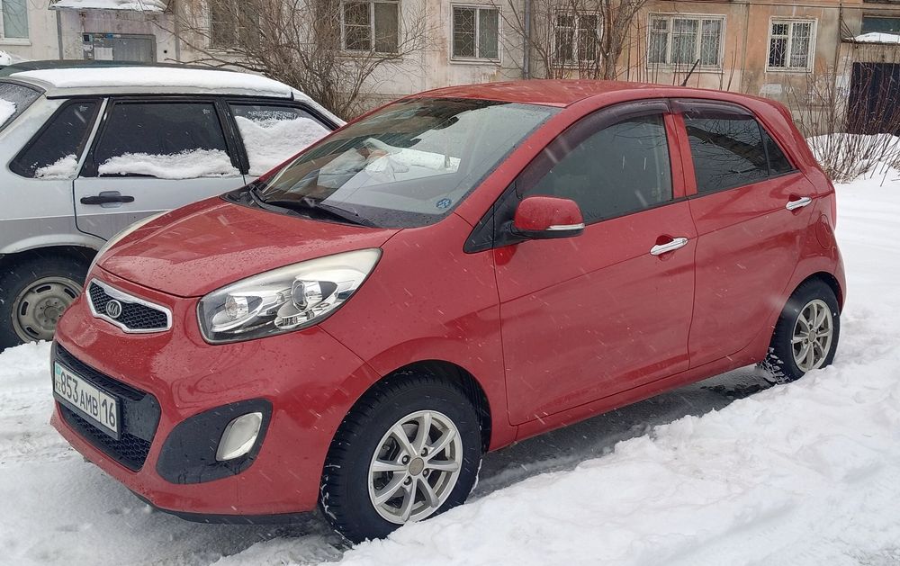 Продам Киа picanto 2012г