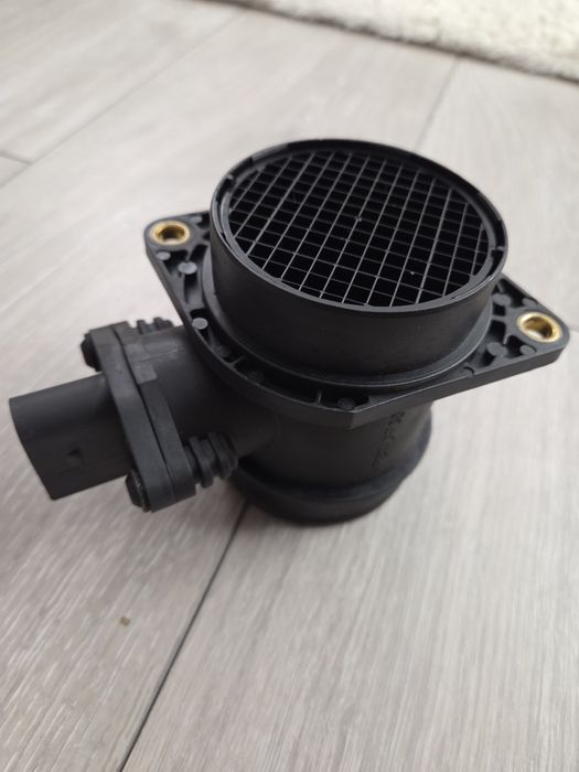 Senzor Debitmetru Aer VW Golf 1.8T Bosch 0280218340