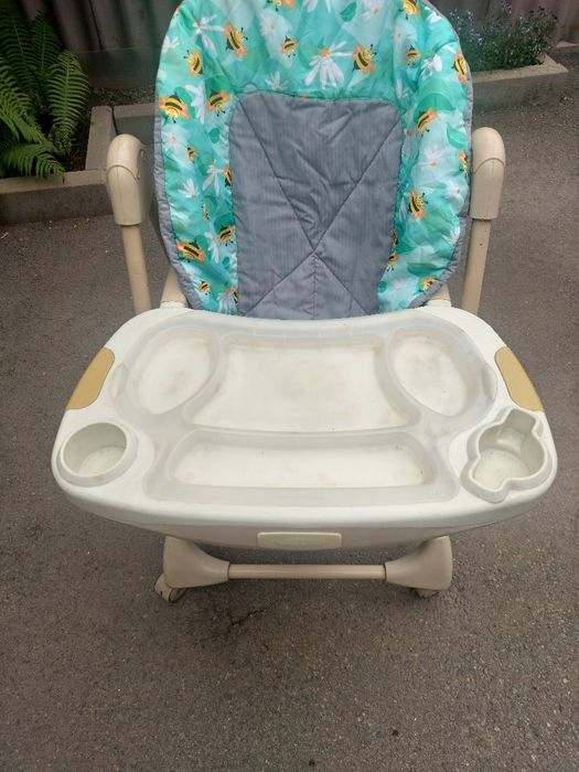 Стульчик для кормления