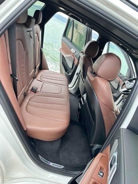 BMW X5 VIP-трансфери летище Варна. От 100€