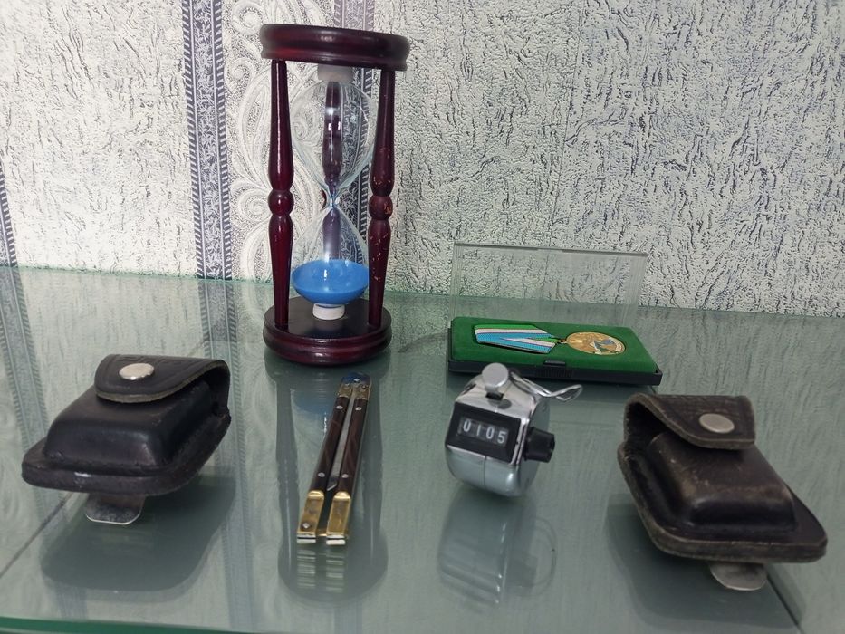 Продам zippo чехлы. Крикет.