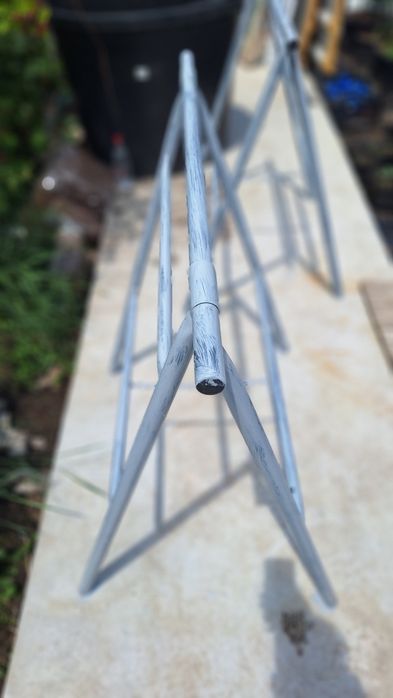 Capre constructii cu inchidere