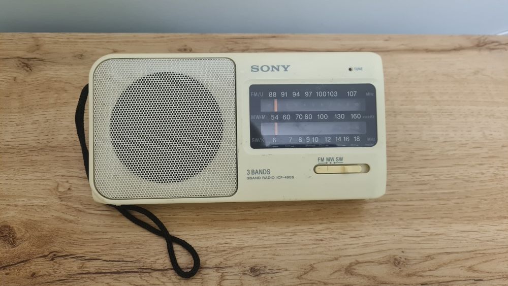 Радио  SONY ICF-490S