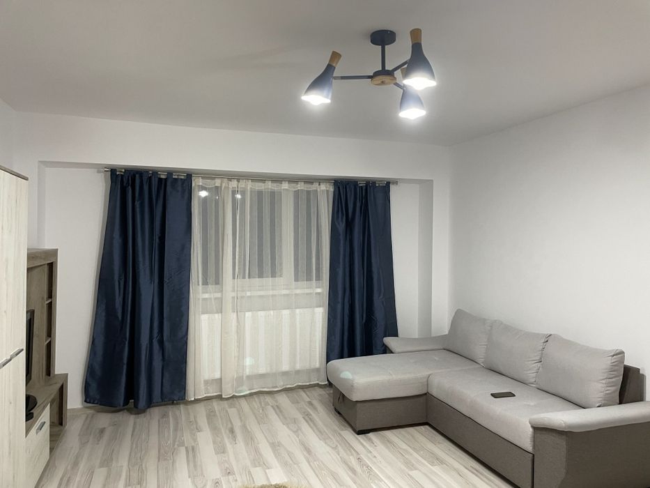 Închiriez apartament cu o cameră