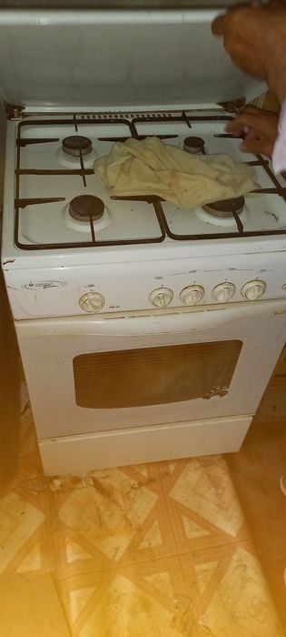 Газовая плита рабочая