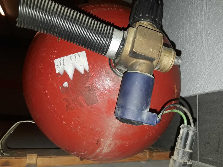 Метанова бутилка