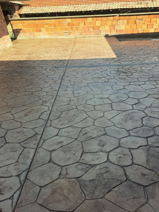 Щампован бетон .