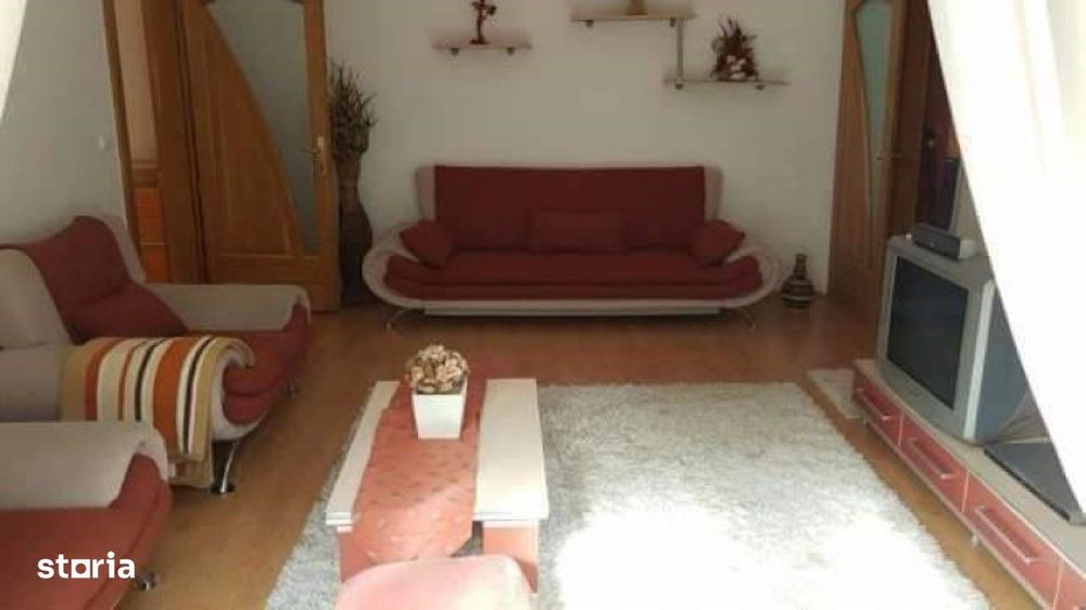 Apartament 3 camere Decebal etaj  2