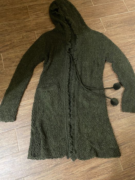 Дамска жилетка с качулка