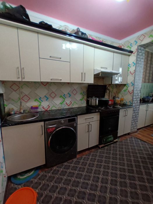 Kvartira 2 xonali uy