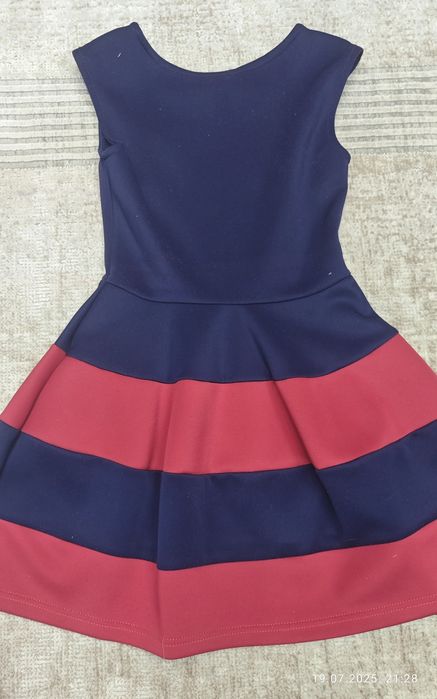 Платье бренд gee jay girls, на 6-8 лет