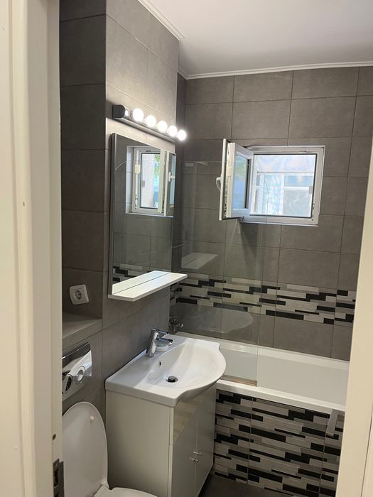 Apartament 3 camere Centru Palas Iași de închiriat