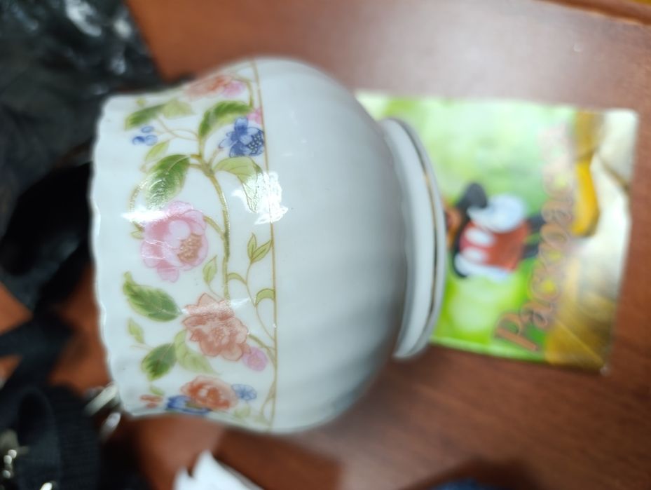 Сервиз    чайный  22 предмета