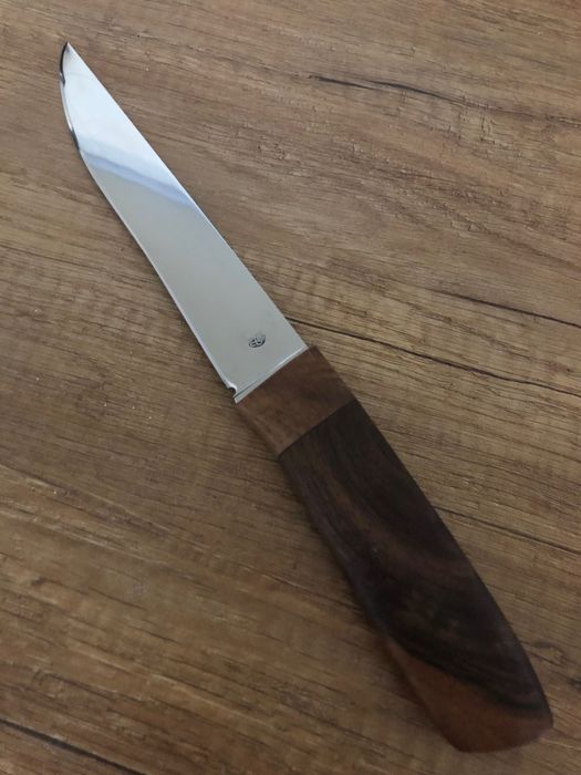 Нож ръчна изработка.