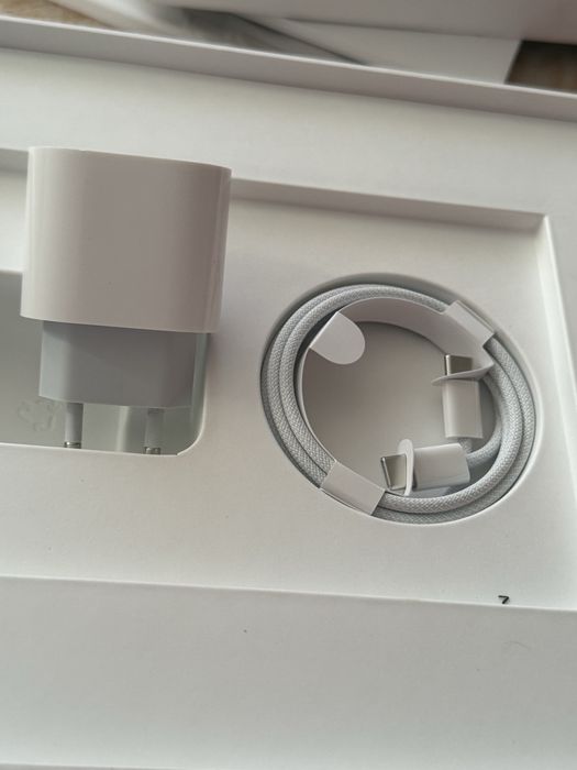 Incarcator apple/ iphone Tip C original 100 %