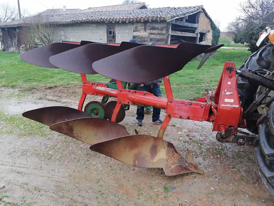 Plug reversibil Huard Tr65T nu Vogel Kverneland