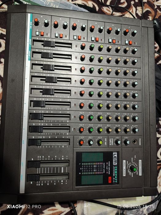 Mixer LEM  amplificat 8 canale +efecte 2x 120w 8 ohm
