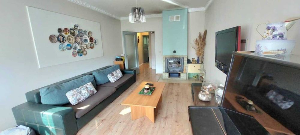 Продава се Тристаен апартамент в Плевен, Дружба 4 - 85 кв.м за 1412 €/кв.м - Снимка #2