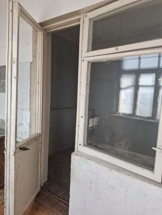 Ахмад Югнакий балкон 2х6 2х ком