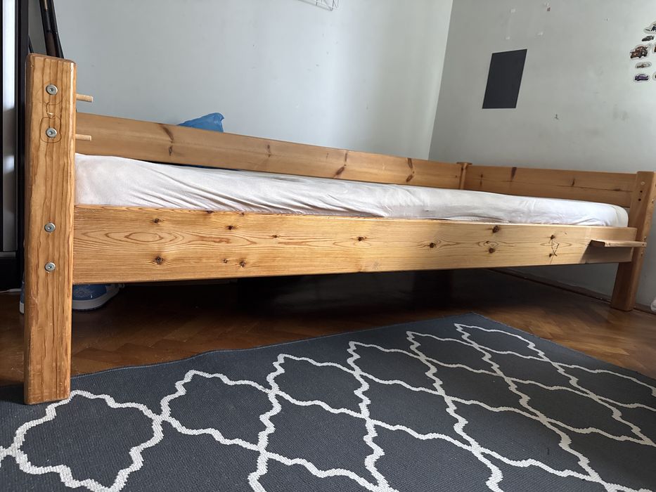 Pat 90/200cm din lemn masiv pentru copiii( cu tobogan )