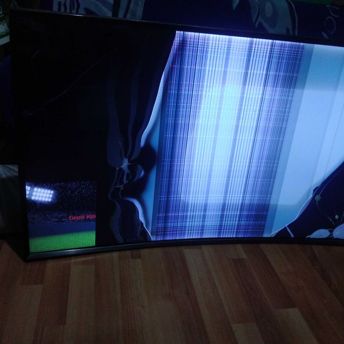 Vind tv samsung curbat ue48j6300awxxh pentru piese preț 400lei
