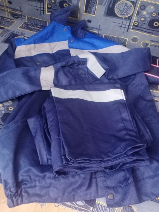 Продам спец одежды