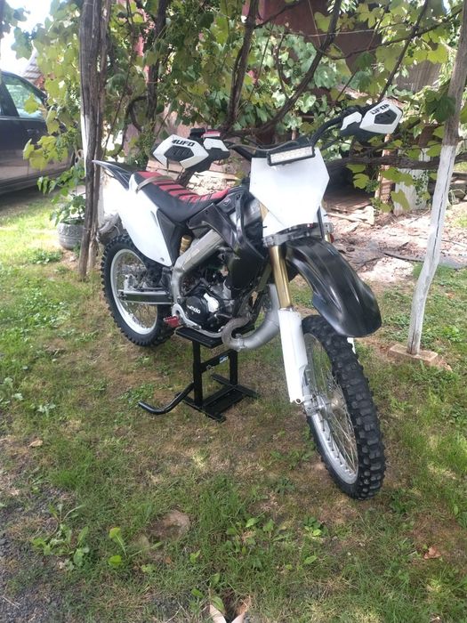 cross honda hm cre schimb cu scuter cu acte