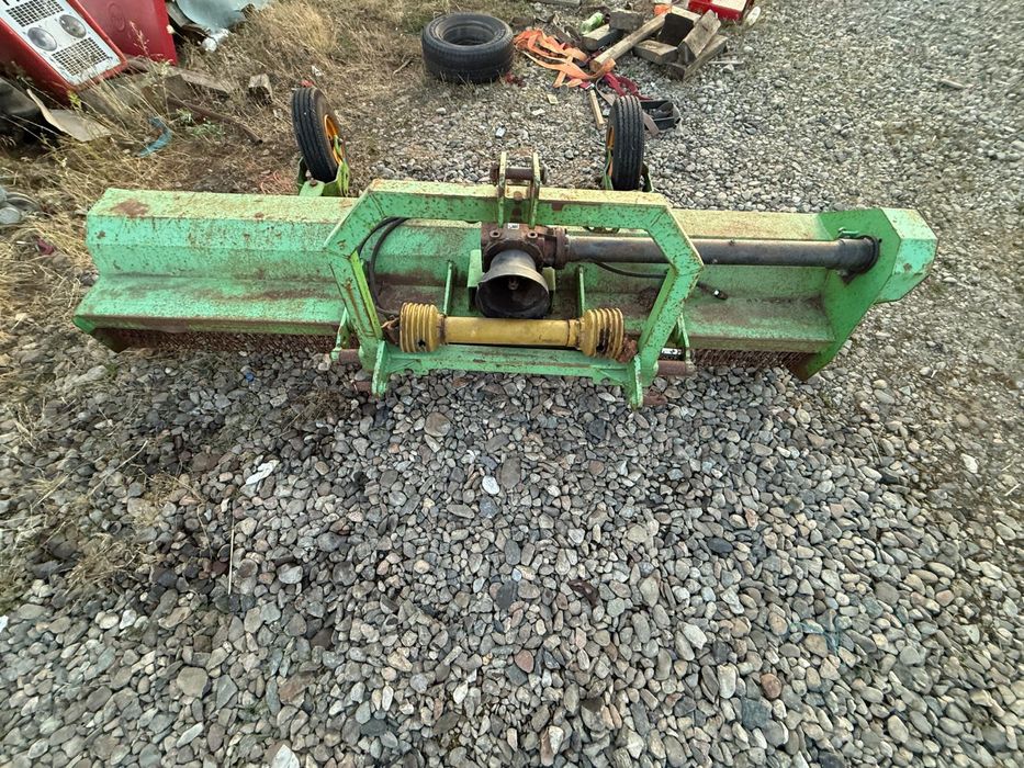 Tocător resturi vegetale