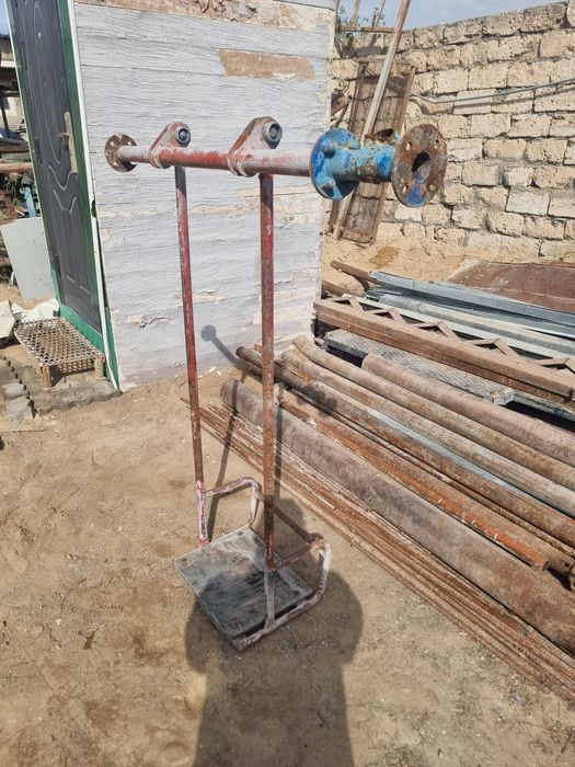 Продам тяжёлый металл,материал,сейф,шкафы