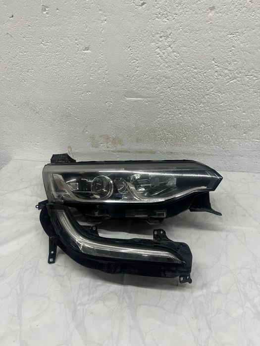 Far lumina de zi dreapta renault talisman