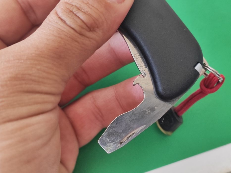 Джобен нож victorinox picknicker с калъф