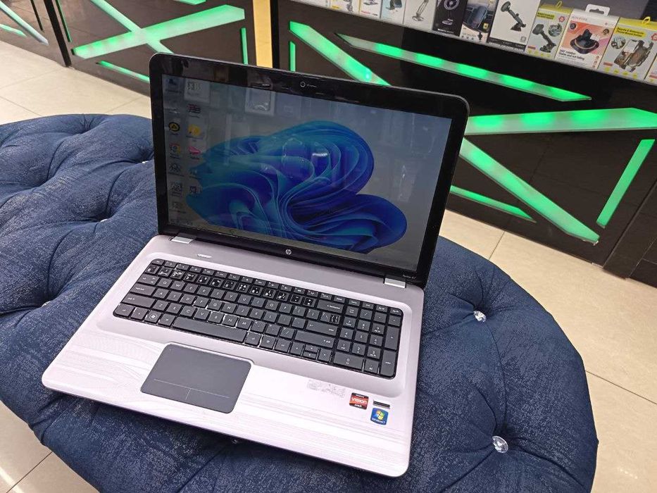 Noutbuk HP Pavilion DV7 17.3 ekran