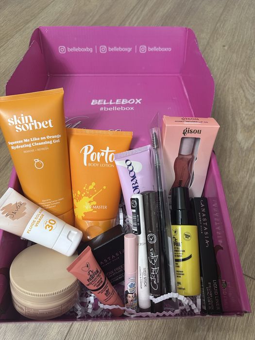 Козметика Anastasia, Gisou, Gosh, TheBalm от Bellebox