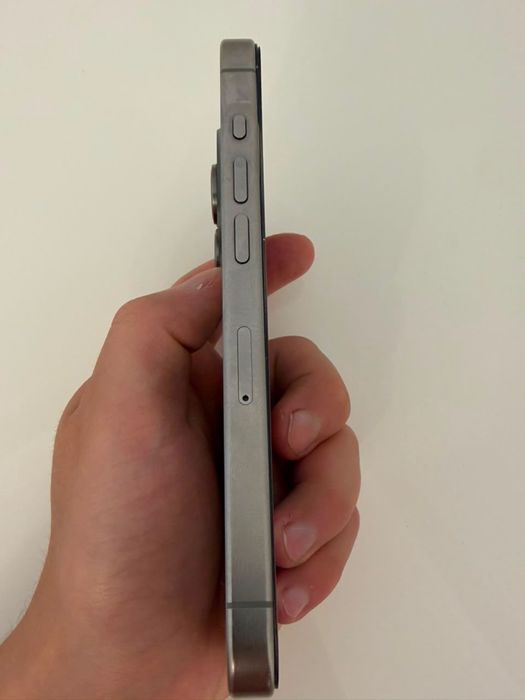 Iphone 15 pro продам