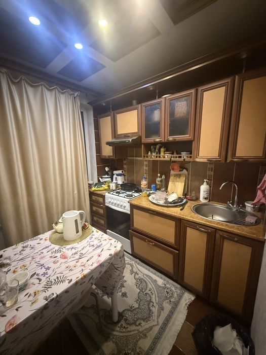 Продам 2 - комнатную квартиру