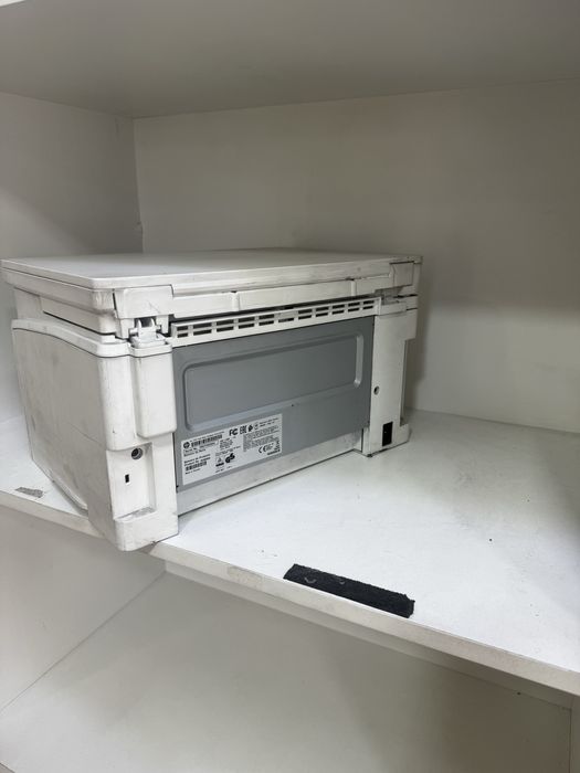 Принтер лазерный HP б/у