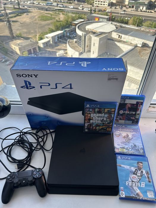 Sony playstation 4 slim 1терабайт