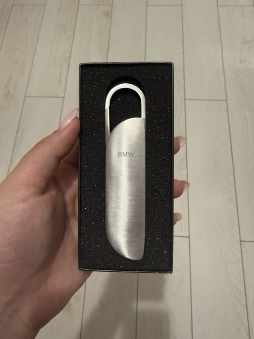 Продвм оригинальный брелок BMW