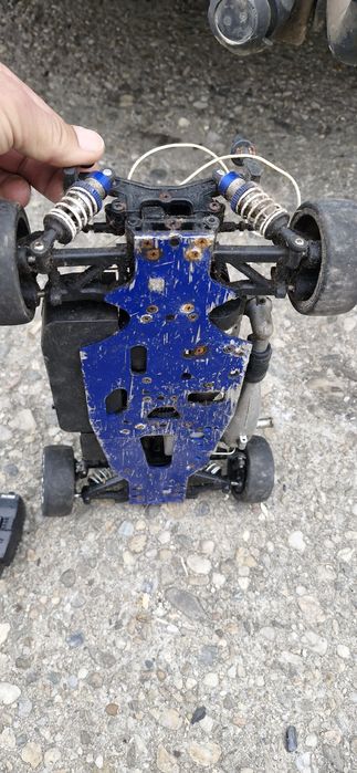 Masinuta  Kyosho pe benzina pentru curse