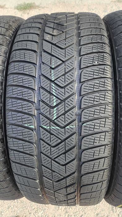 255/45 R20 • Iarna • Pirelli Scorpion Winter MGT 105V XL | 4 buc | DOT 2023 | Pret/buc