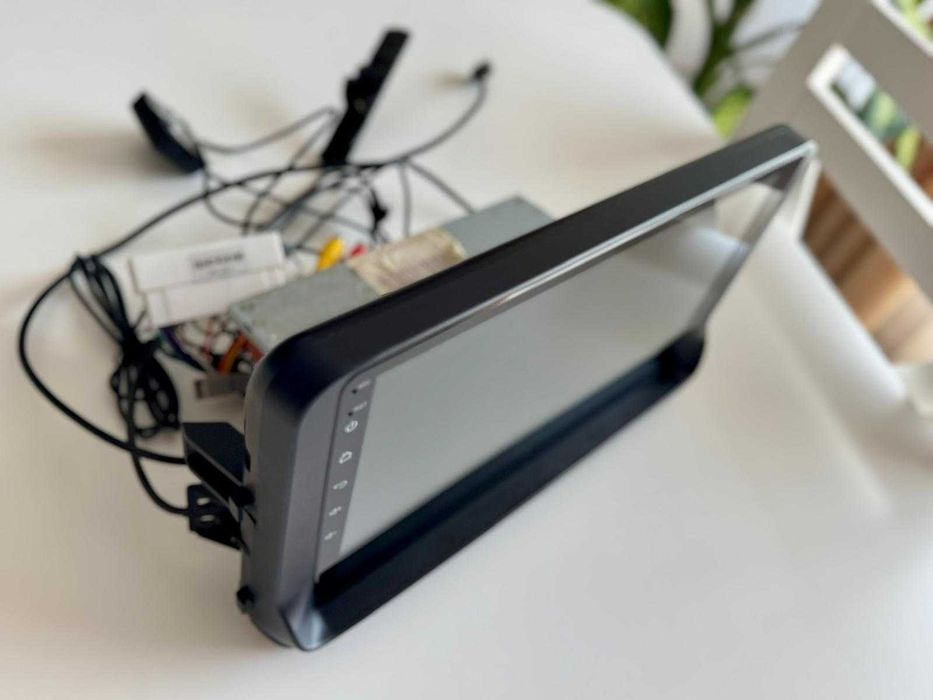 Navigație EdoTec EDT-E310 Android auto